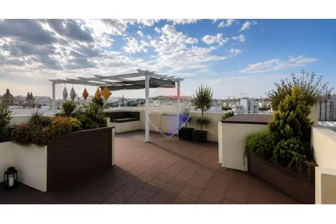2 Bedroom Penthouse For Sale in Msida