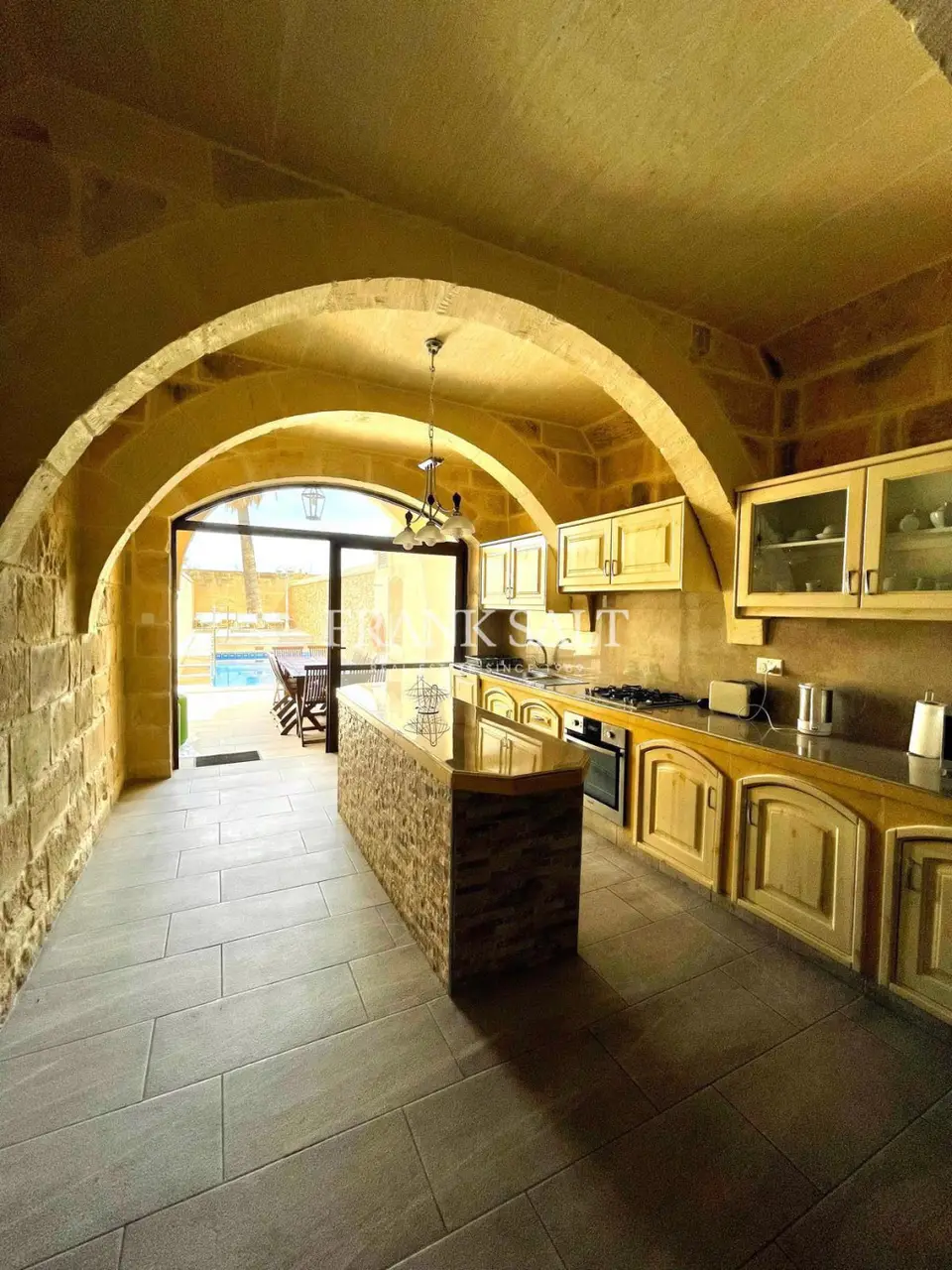 Gharb, Furnished, Farmhouse