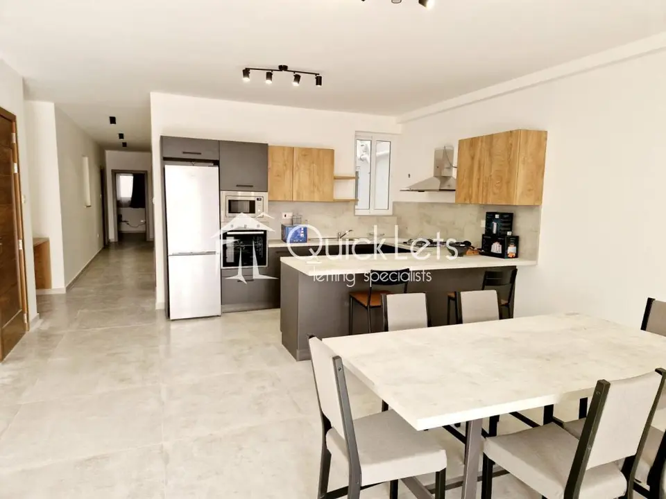 3 bedroom Apartment to rent in Tarxien