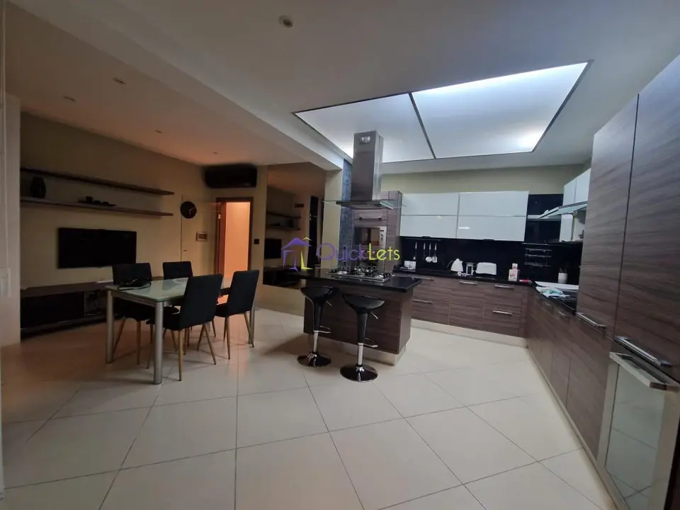 2 bedroom Maisonette to rent in Mosta