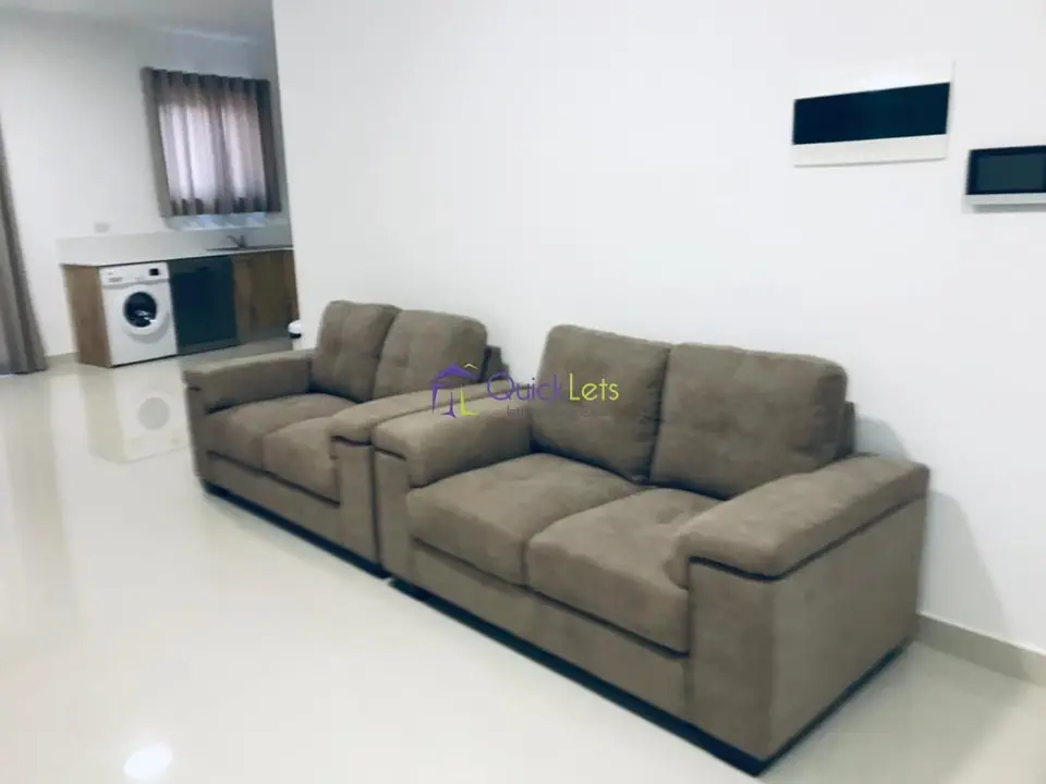 4 bedroom Apartment to rent in San Gwann