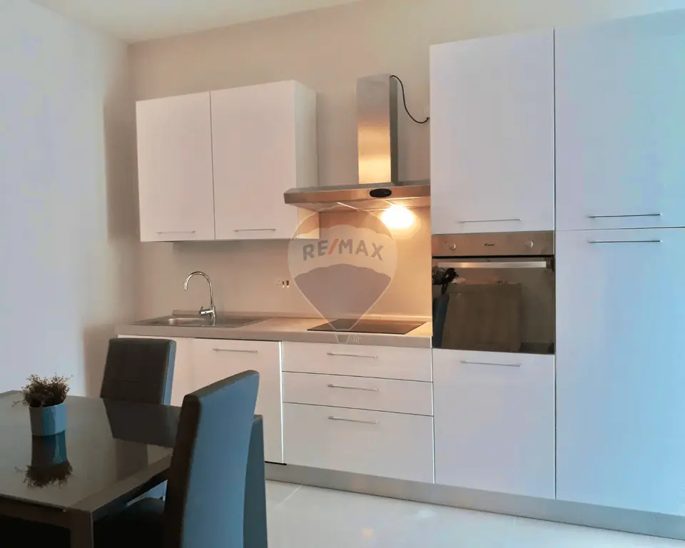 2 bedroom Apartment to rent in St Julian's