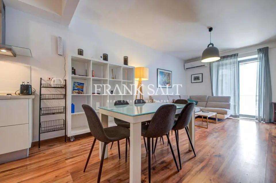 Fully furnished 2 bedroom plus study apartment