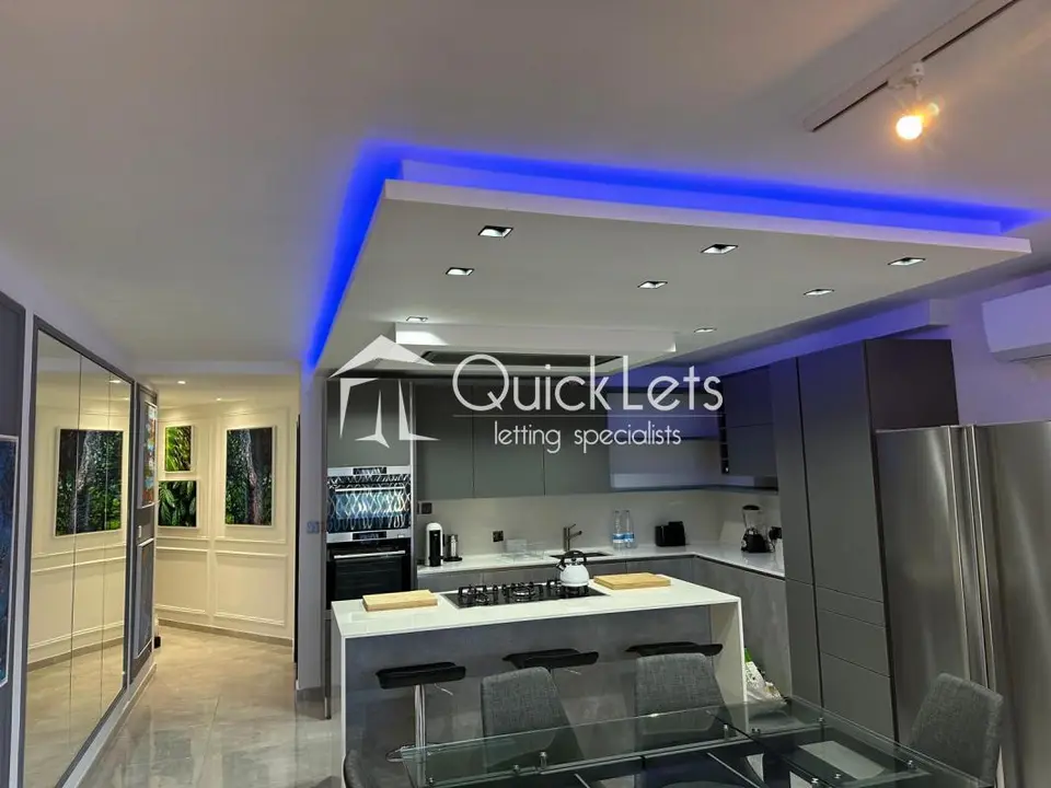 3 bedroom Apartment to rent in St. Julians