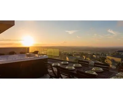 3 bedroom Penthouse to rent in San Pawl tat Targa