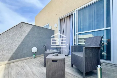 1 Bedroom Penthouse To Rent in Hamrun