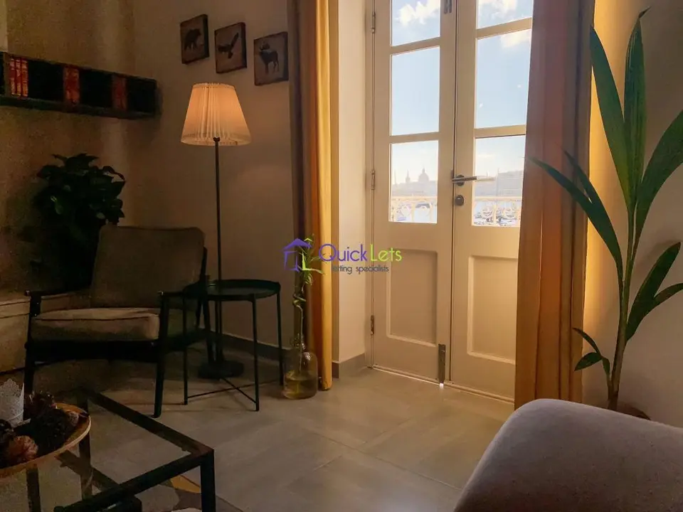 2 bedroom Apartment to rent in Gzira