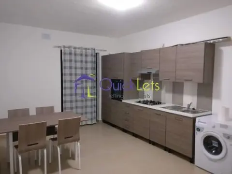 2 bedroom Apartment to rent in Zejtun