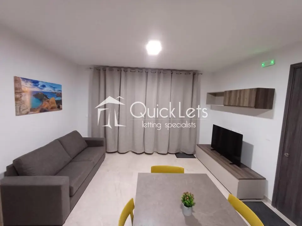 3 bedroom Penthouse to rent in San Gwann
