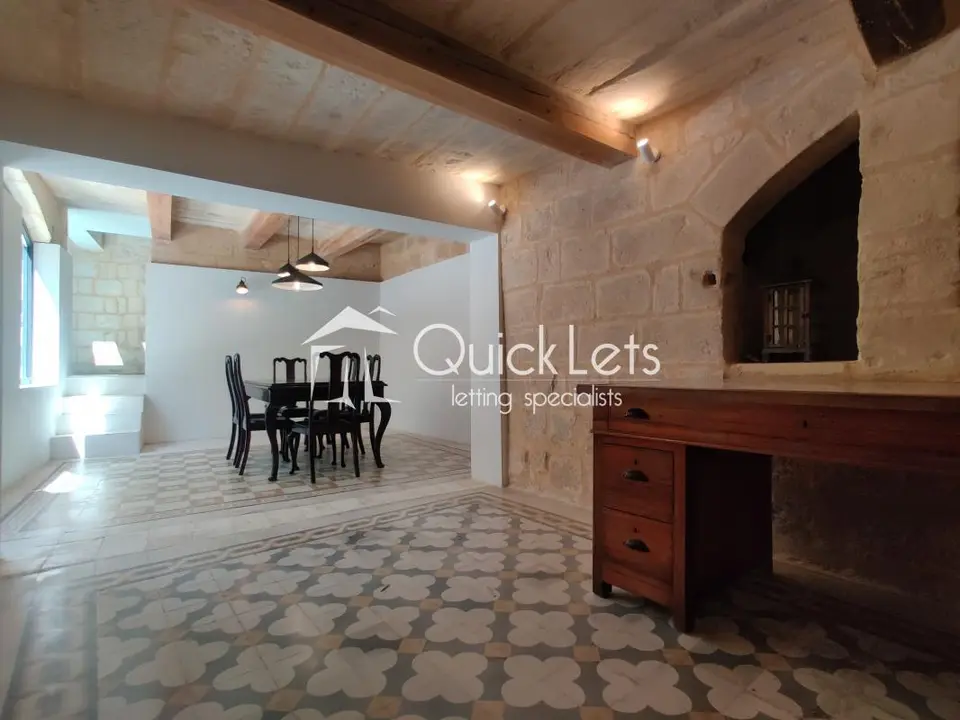 3 bedroom House of Character to rent in Zebbug
