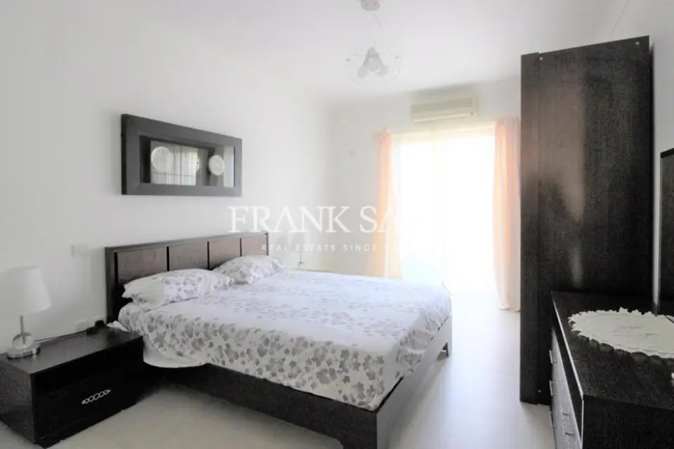 Swieqi, Furnished Apartment