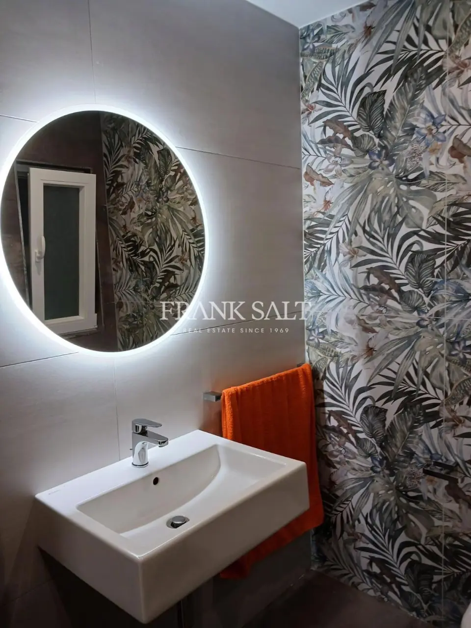 Santa Venera, Apartment