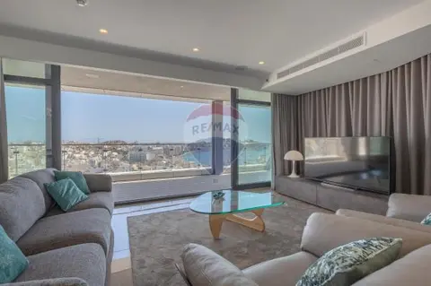 3 bedroom Apartment to rent in Gzira