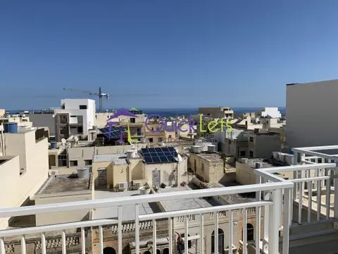 2 bedroom Penthouse to rent in Marsaskala