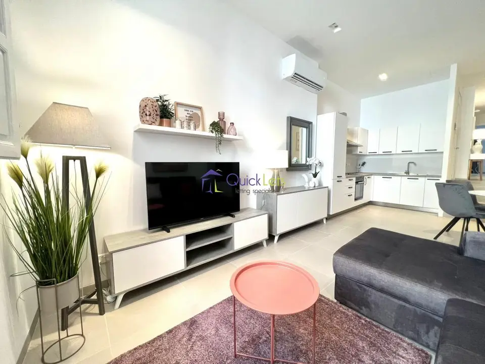 2 bedroom Apartment to rent in Sliema