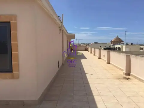 Office to rent in Mosta