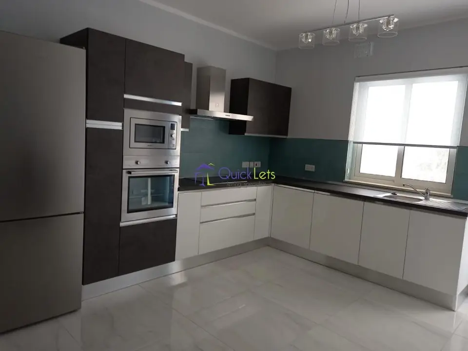 2 bedroom Apartment to rent in Zurrieq