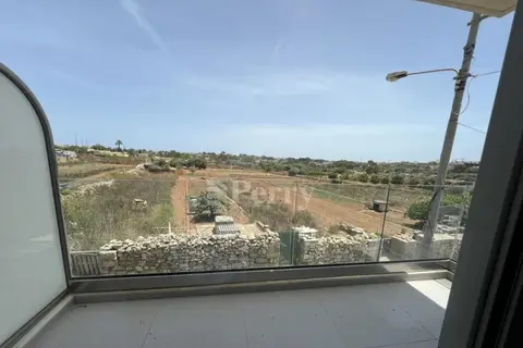 2 Bedroom Penthouse To Rent in Gharghur