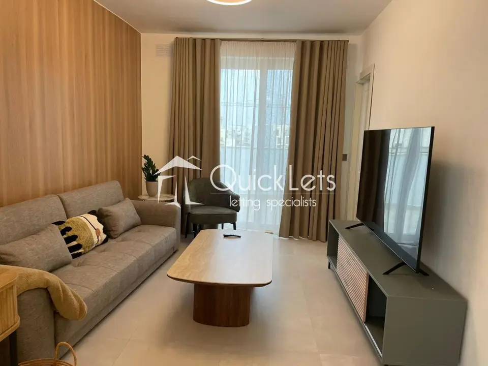 3 bedroom Penthouse to rent in San Gwann