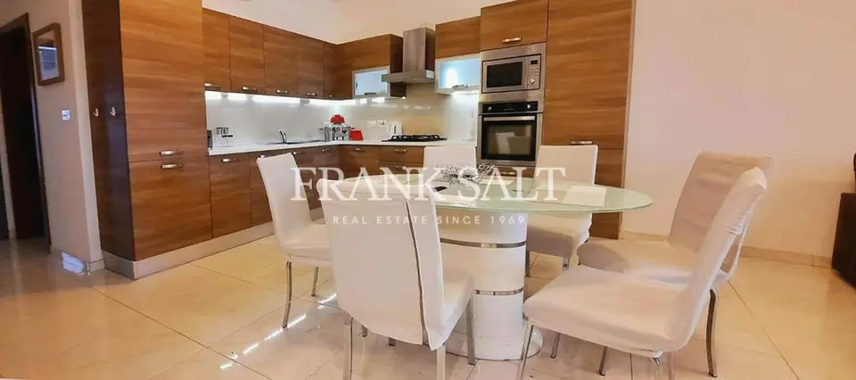 Mgarr, Furnished Maisonette