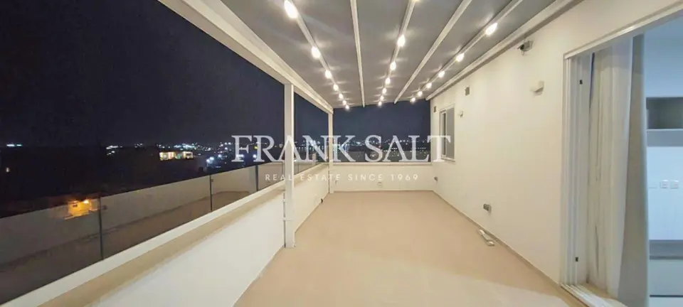 San Gwann, Furnished Penthouse