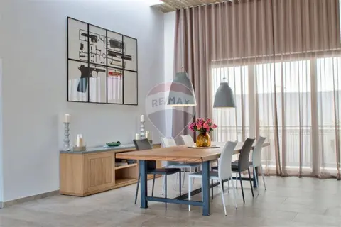 Villa For Sale in Mellieha