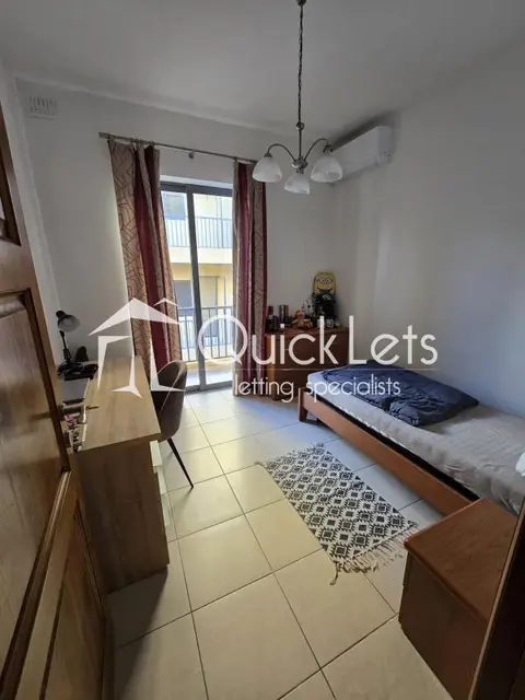 3 bedroom Apartment to rent in Marsaskala