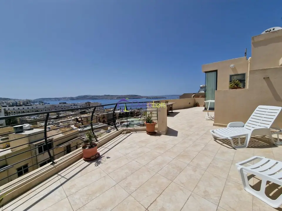 3 bedroom Penthouse to rent in Qawra
