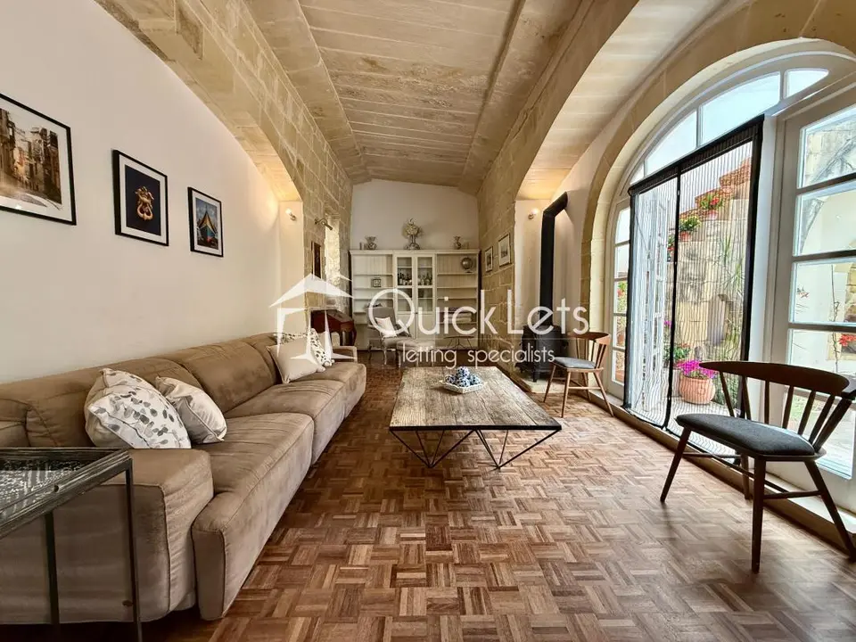 3 bedroom House of Character to rent in Zebbug