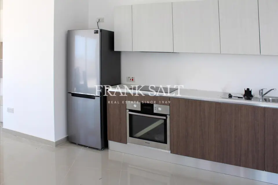 Swieqi, Furnished Apartment