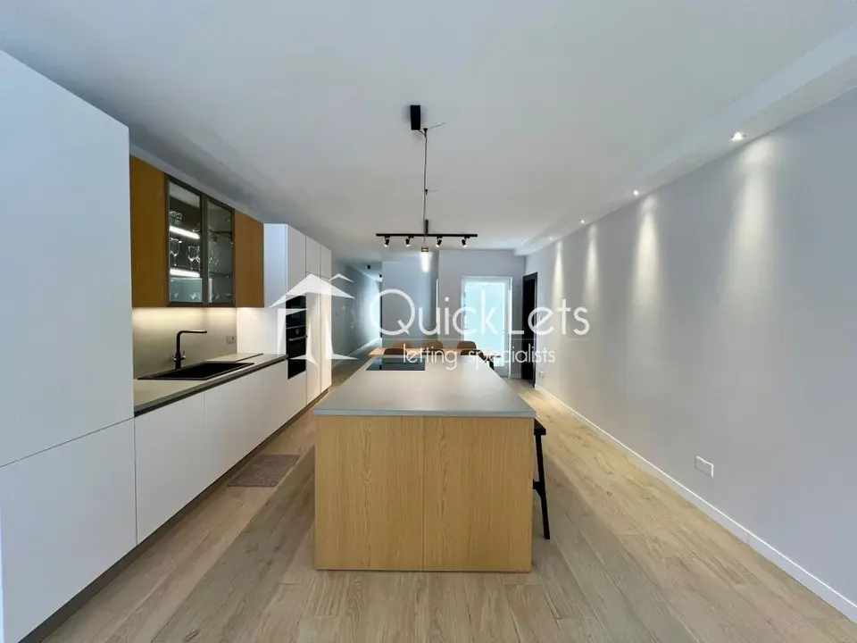 3 bedroom Maisonette to rent in Zebbug