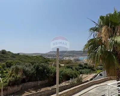 3 bedroom Maisonette to rent in Mellieha