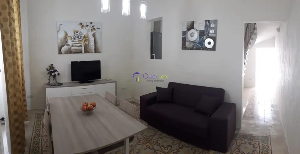 2 bedroom Townhouse to rent in Qormi