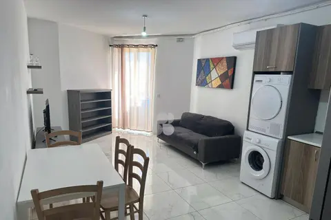 2 Bedroom Apartment To Rent in Msida