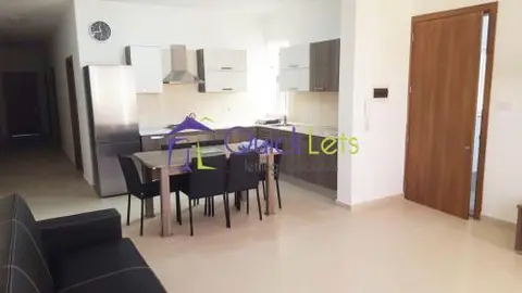 3 bedroom Apartment to rent in Fgura