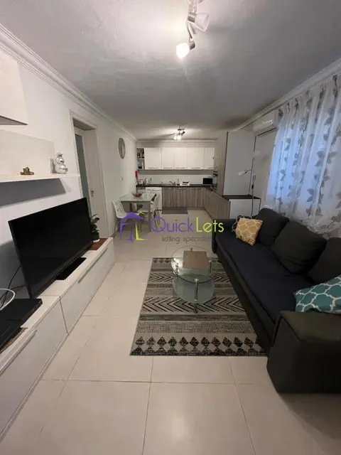 2 bedroom Maisonette to rent in Pembroke