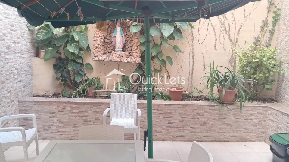 1 bedroom Maisonette to rent in Bahar ic-Caghaq