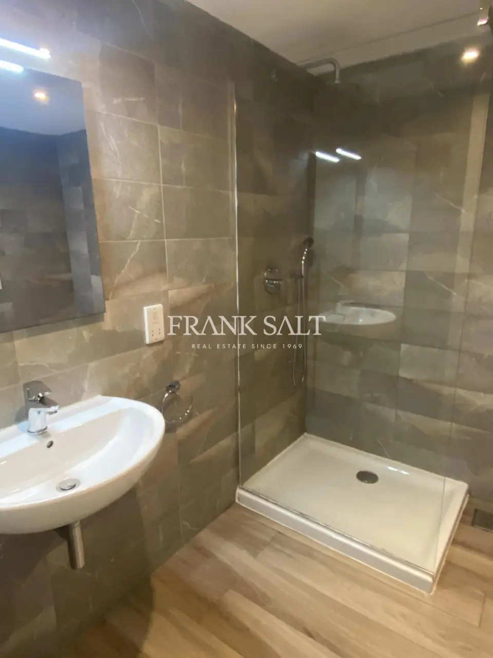 Kappara, Furnished Penthouse
