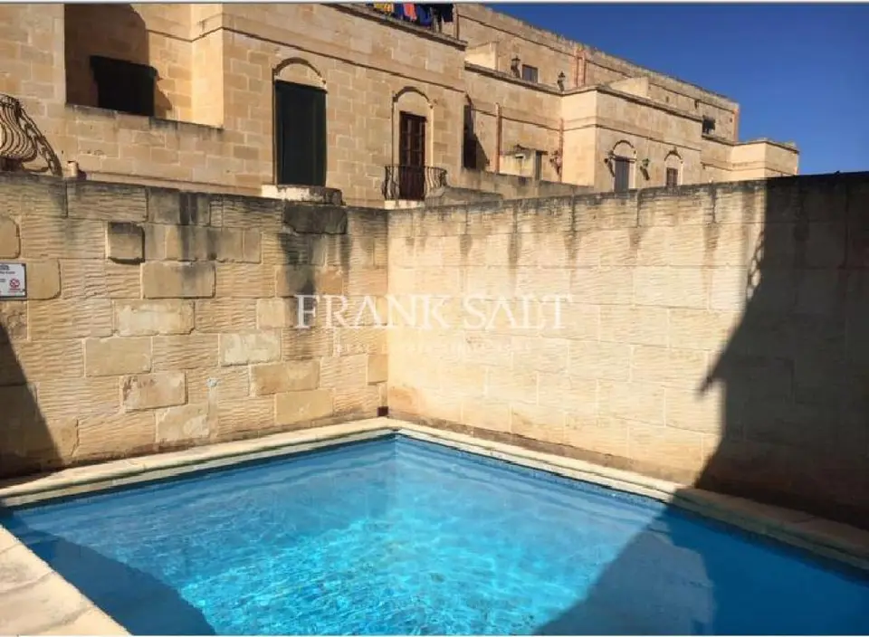 Qala, House of Character