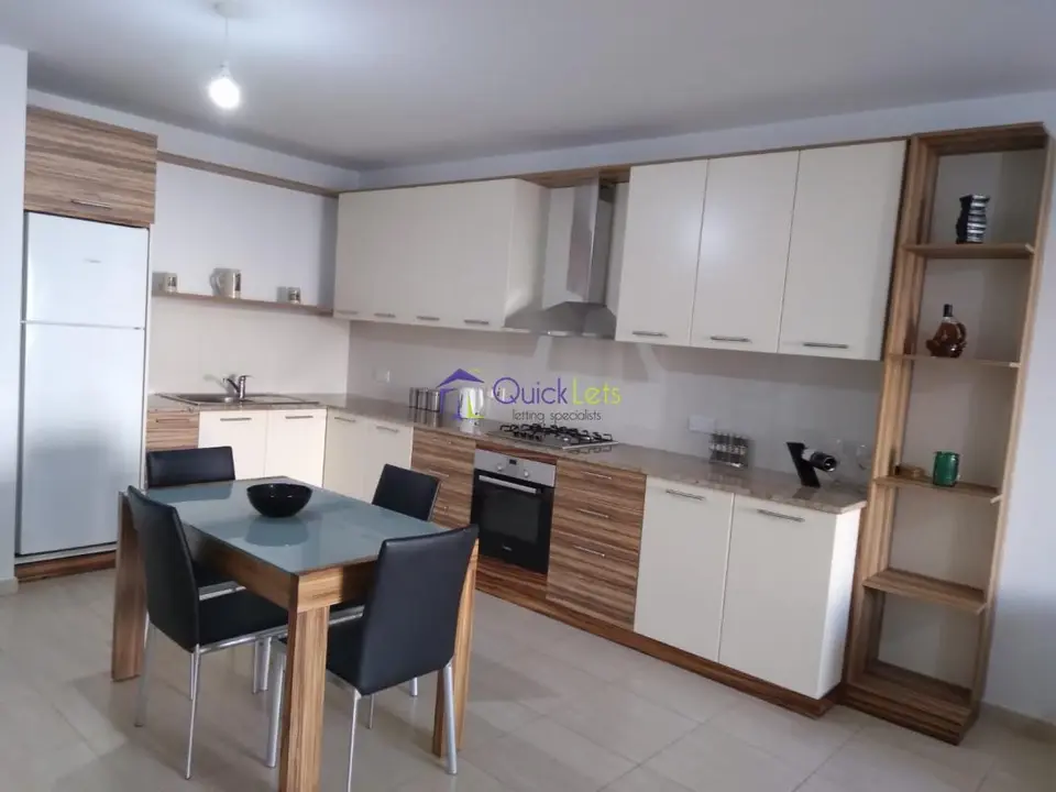 3 bedroom Apartment to rent in Bugibba