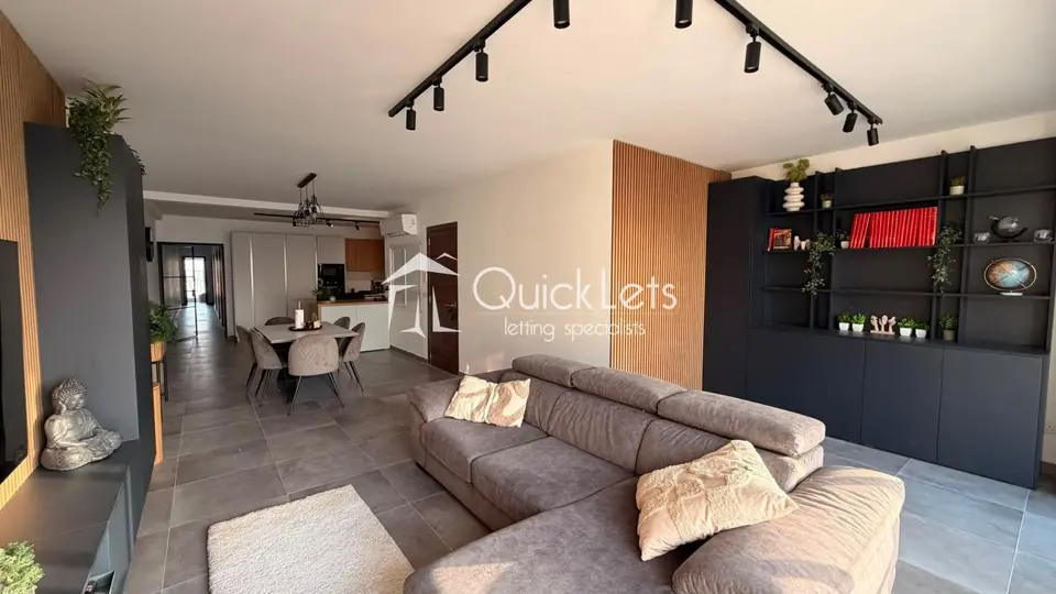 2 bedroom Apartment to rent in Naxxar
