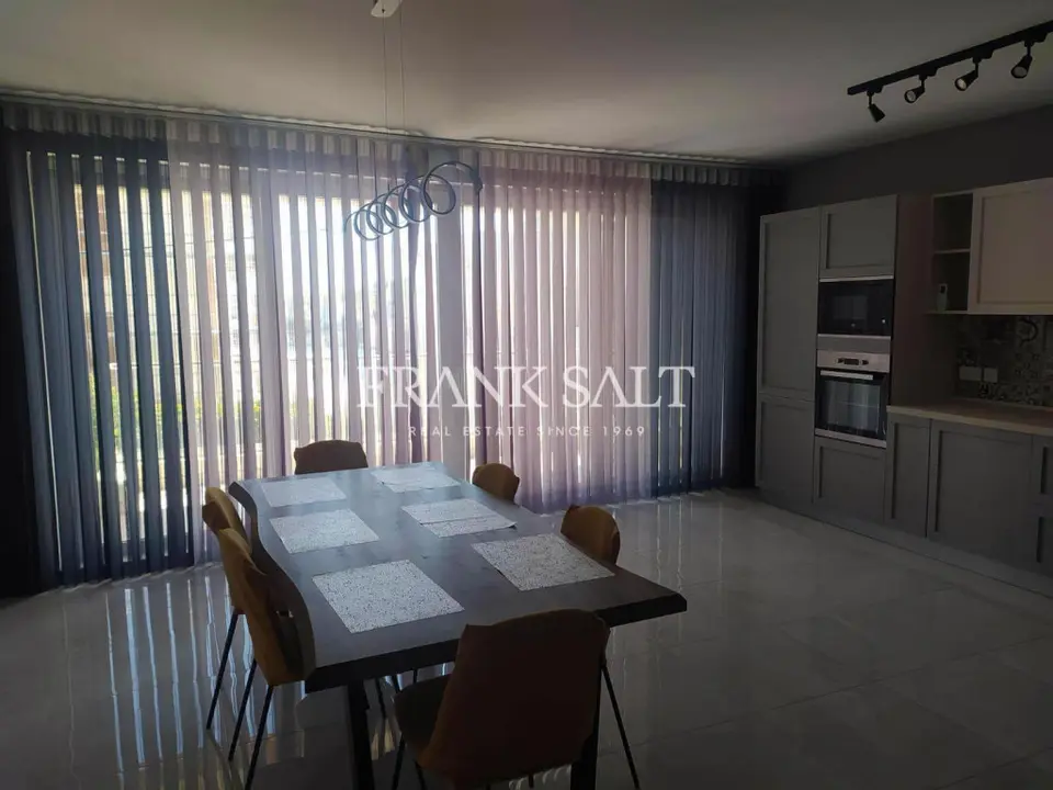 Xemxija, Furnished Apartment