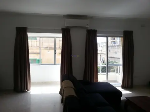 3 bedroom Apartment to rent in Sliema