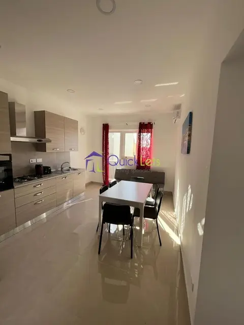 4 bedroom Apartment to rent in San Gwann