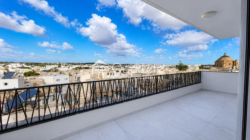 3 bedroom Penthouse to rent in Mosta