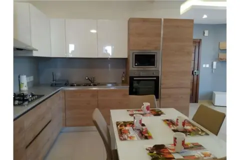 3 bedroom Apartment to rent in Msida