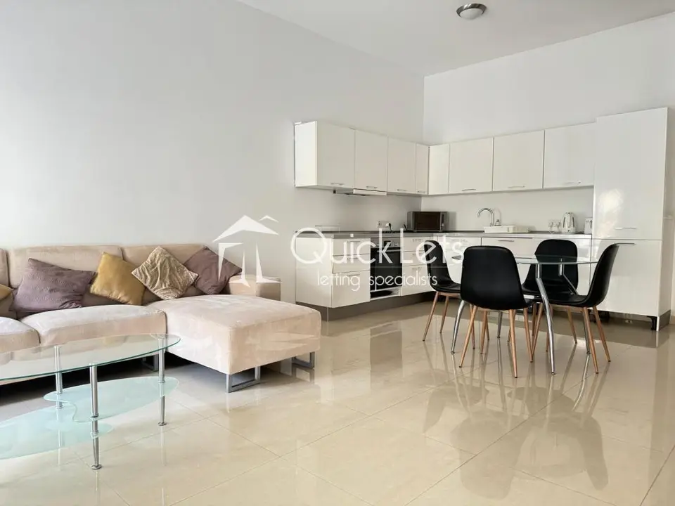 2 bedroom Apartment to rent in Sliema