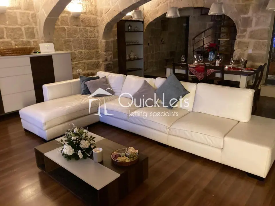 3 bedroom House of Character to rent in Siggiewi