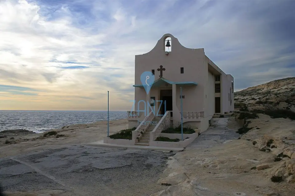Retail / Shops / Clinic for sale in Gozo - Gharb