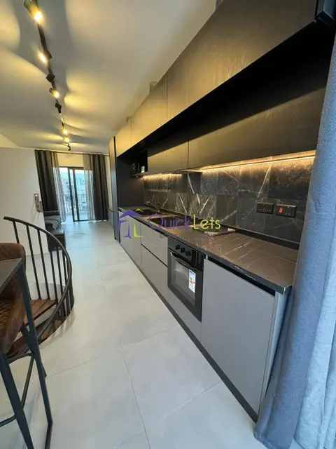 2 bedroom Penthouse to rent in Pieta